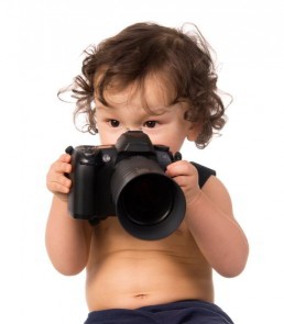 B a ba de la photographie : Un bébé photographe